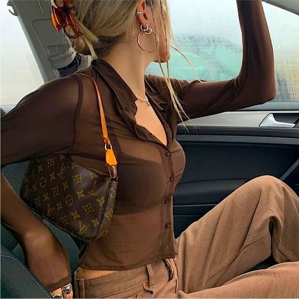 Louis Vuitton Monogram pochette - Picture 2 of 12